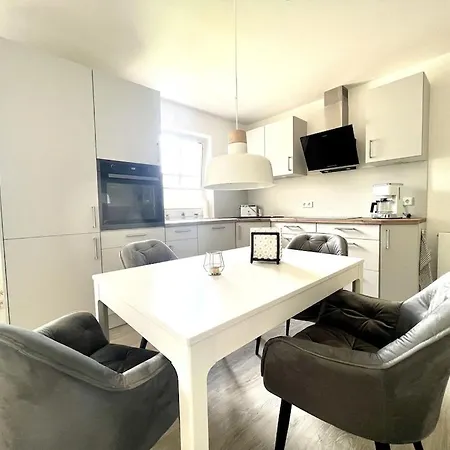 'kapitaenslounge' Vollsanierte Mit Blick Auf Flensburger Foerde